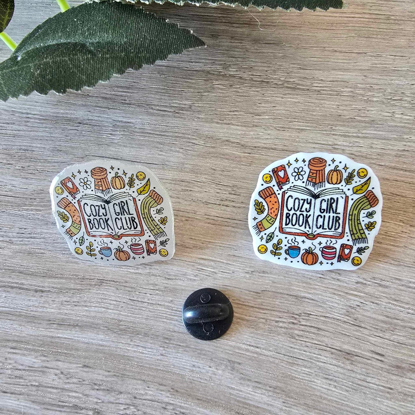 Cosy girl bookish pin