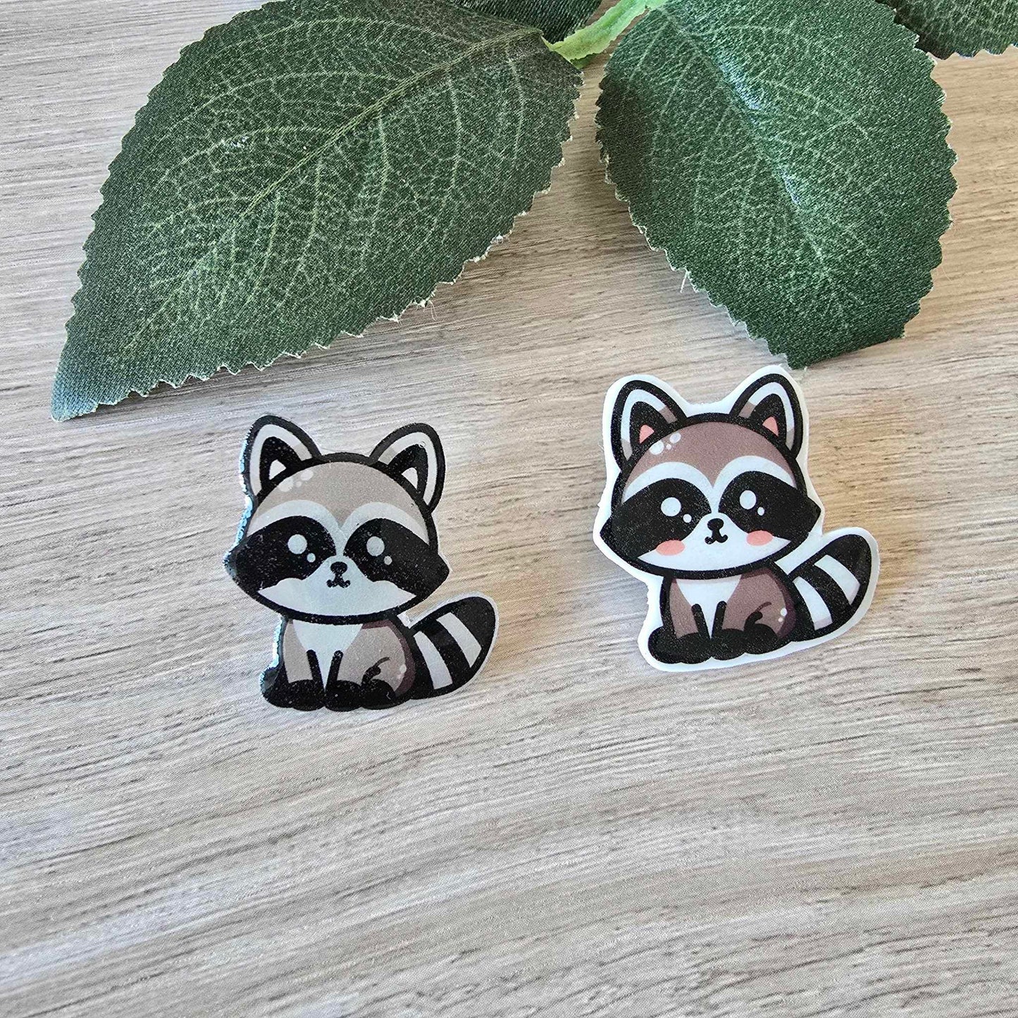 Racoon pin
