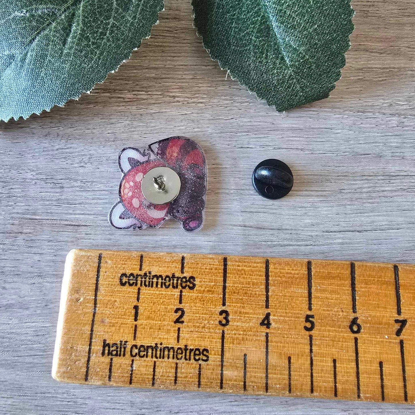 Red Panda pin