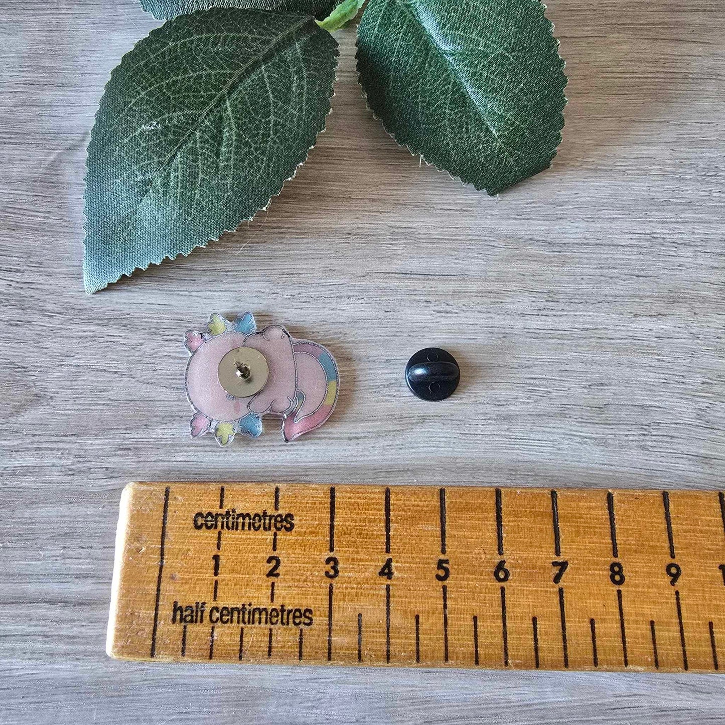 Axolotl pin - rainbow
