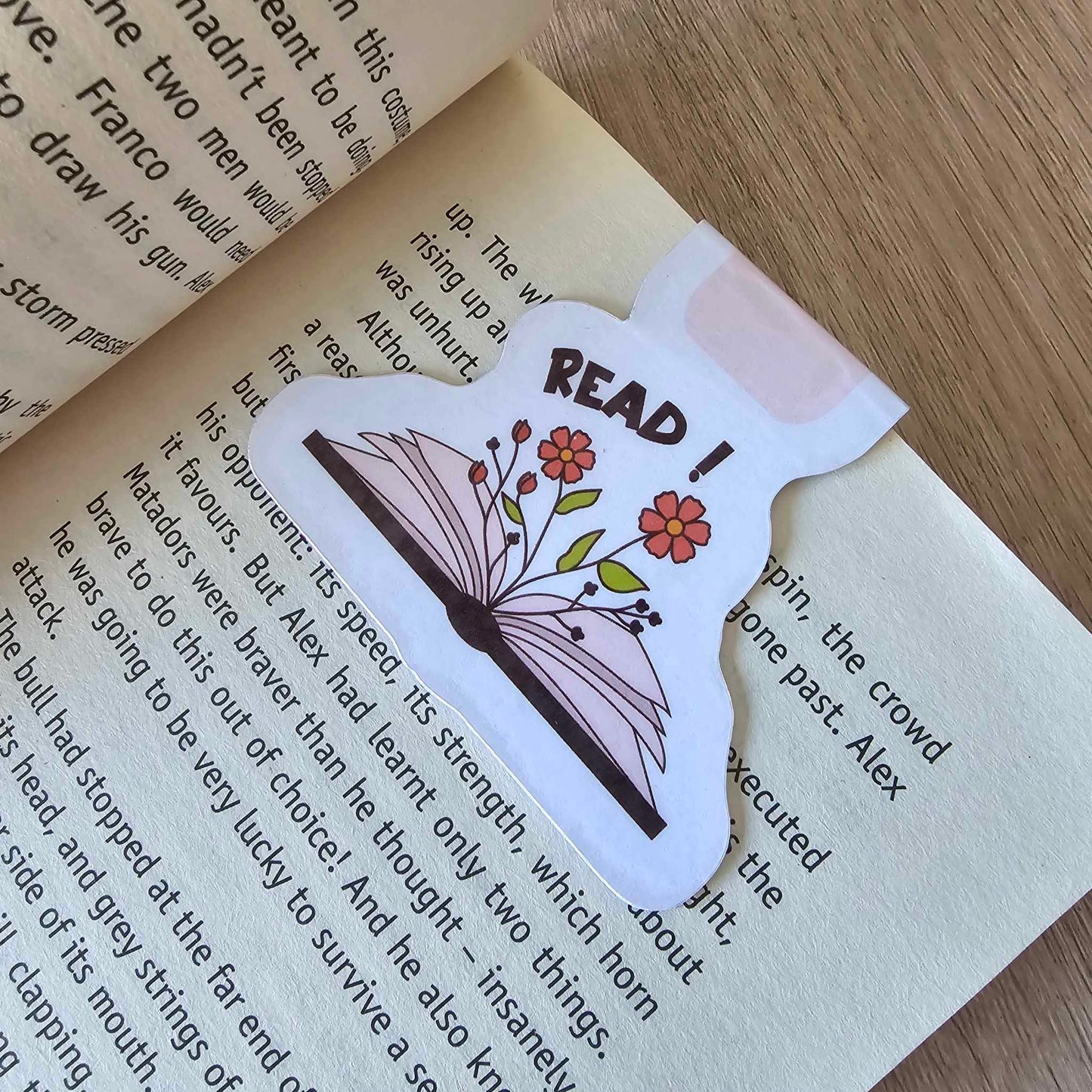 MAGNETIC BOOKMARK - FLORAL BOOK