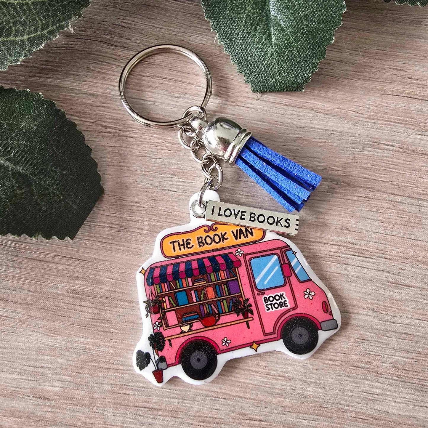BOOK VAN KEYRING