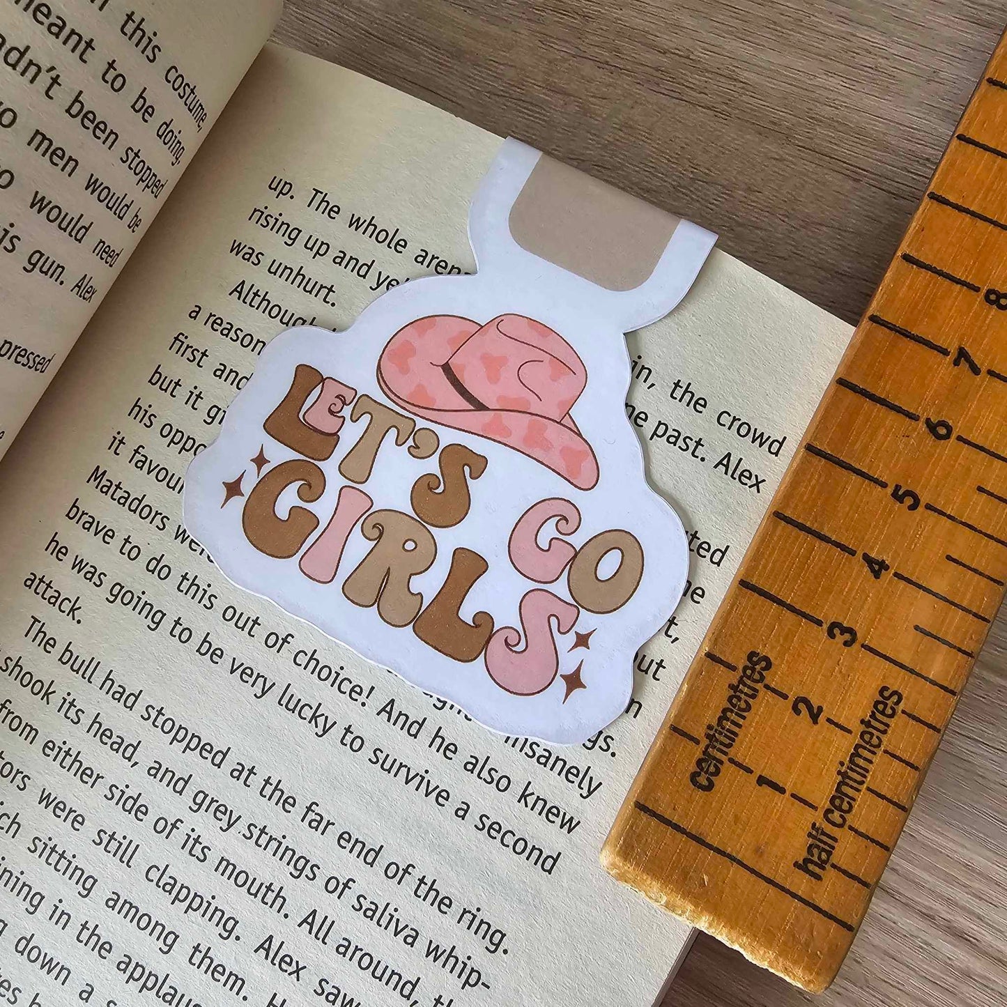 MAGNETIC BOOKMARK - LET'S GO GIRLS