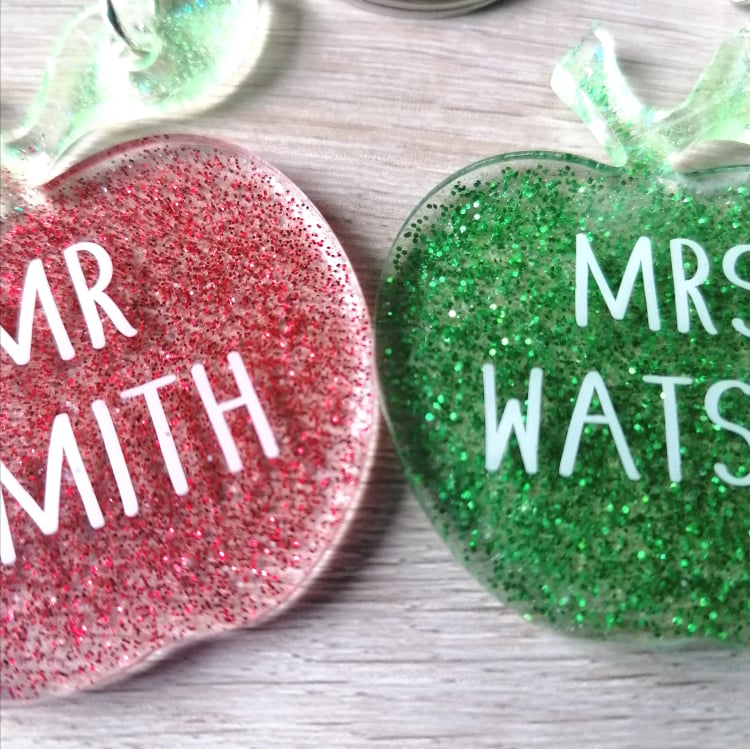 Personalised teacher keyring - GLITTER RESIN APPLE