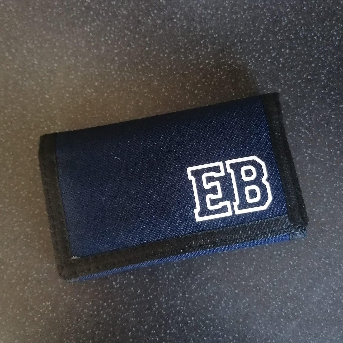 Initial theme wallet - personalised