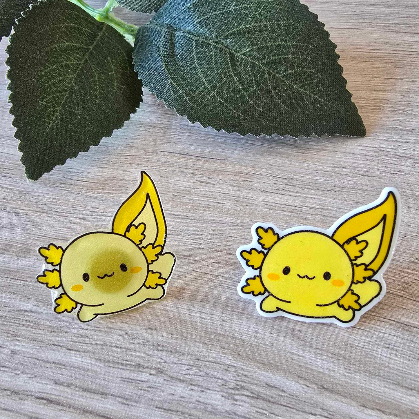 Axolotl pin - yellow