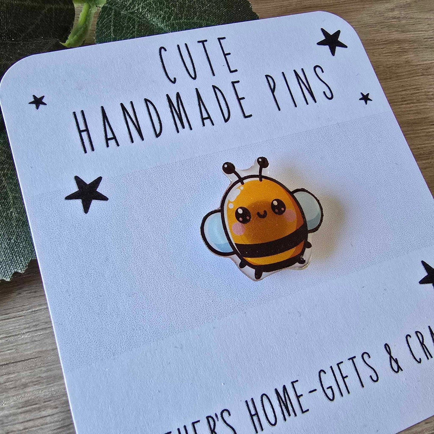 Bee pin