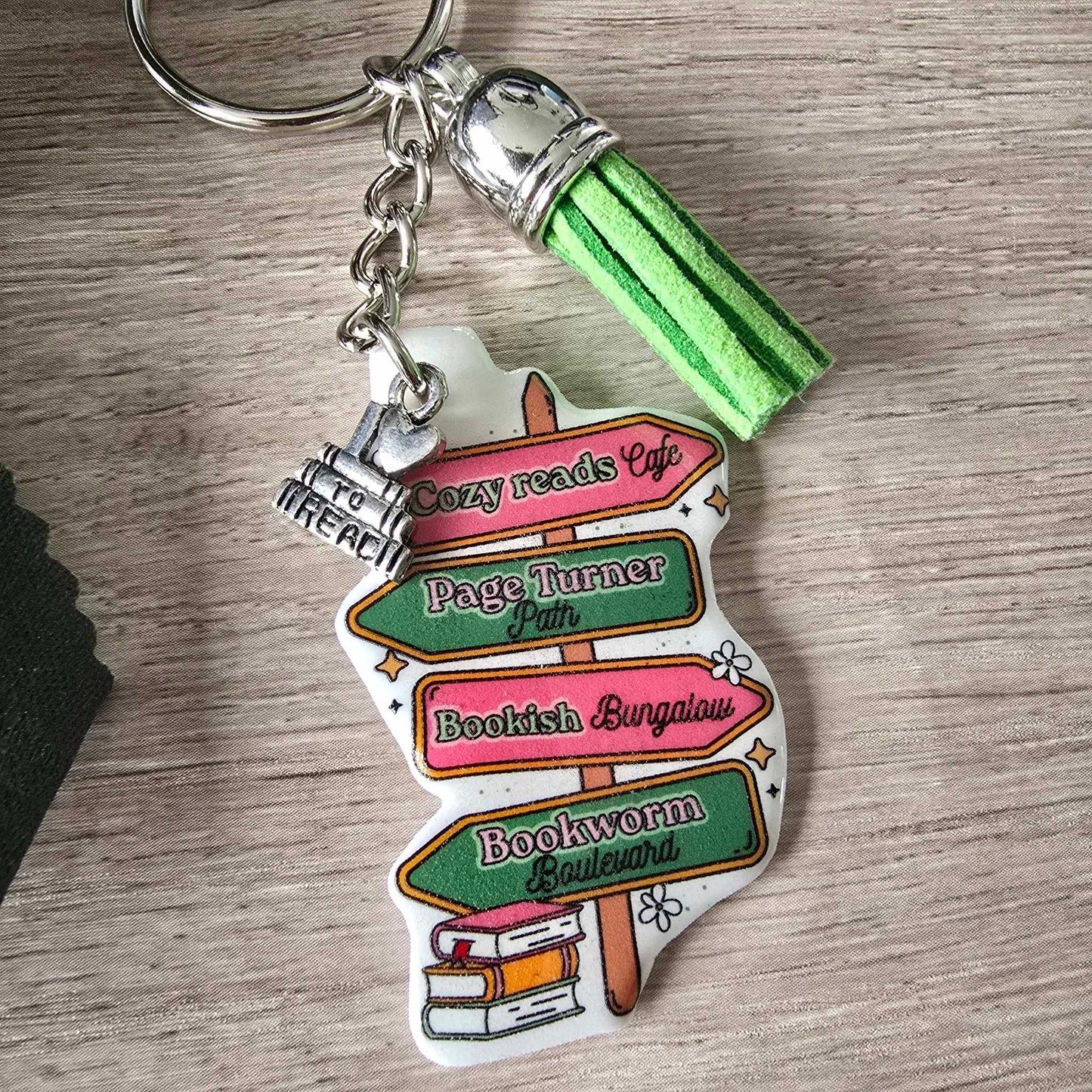 BOOKISH SIGNPOST KEYRING